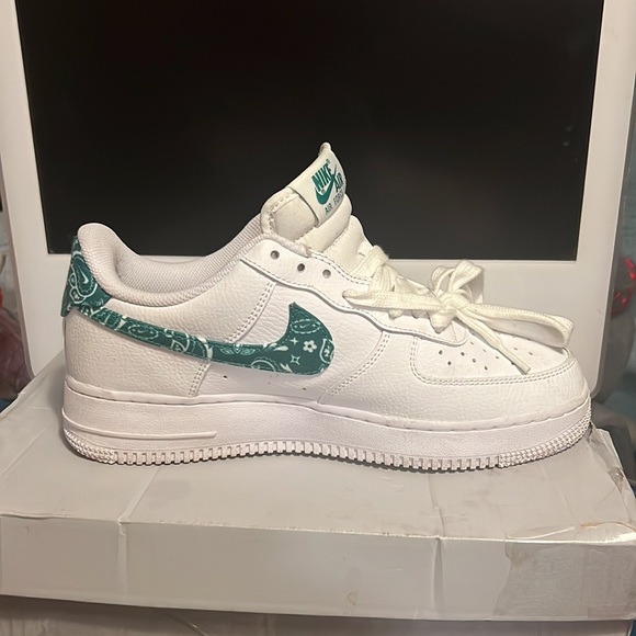 Lincoln swoop  Air Force 1 - Picture 3 of 4